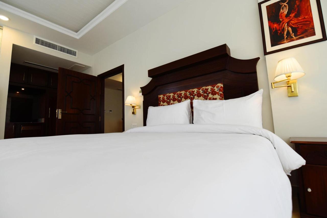 Viridi Hotels Islamabad Buitenkant foto