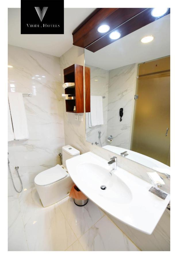 Viridi Hotels Islamabad Buitenkant foto