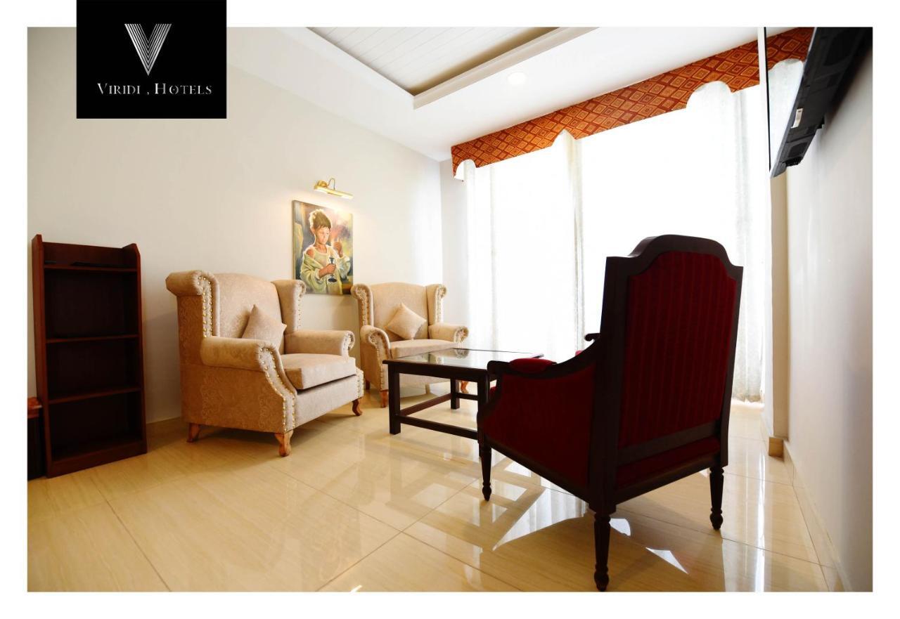 Viridi Hotels Islamabad Buitenkant foto